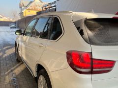 Photo of the vehicle BMW X5