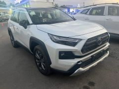 Сүрөт унаа Toyota RAV4