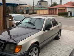 Сүрөт унаа Mercedes-Benz W124