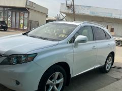 Photo of the vehicle Lexus RX