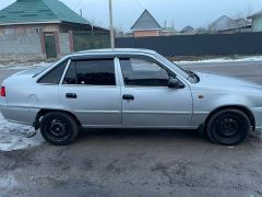 Сүрөт унаа Daewoo Nexia