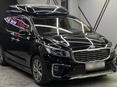 Photo of the vehicle Kia Carnival