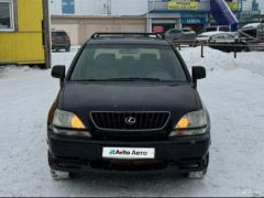 Photo of the vehicle Lexus RX