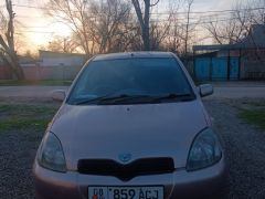 Сүрөт унаа Toyota Vitz