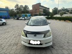 Сүрөт унаа Toyota Ipsum