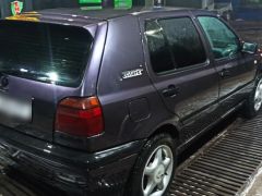 Photo of the vehicle Volkswagen Golf