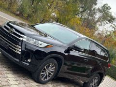 Фото авто Toyota Highlander