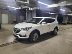 Photo of the vehicle Hyundai Santa Fe