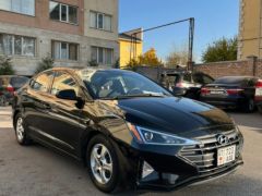 Photo of the vehicle Hyundai Elantra