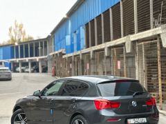 Photo of the vehicle BMW 1 Series