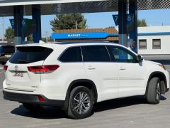 Фото авто Toyota Highlander