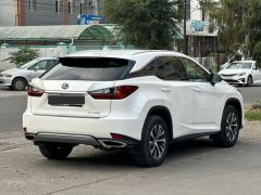 Photo of the vehicle Lexus RX