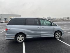 Фото авто Toyota Estima