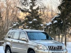 Сүрөт унаа Toyota Land Cruiser Prado