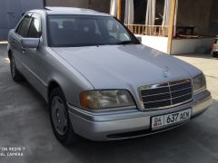 Сүрөт унаа Mercedes-Benz C-Класс