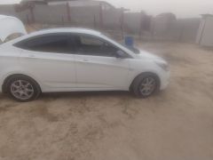 Сүрөт унаа Hyundai Solaris