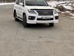 Photo of the vehicle Lexus LX