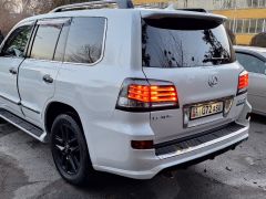 Сүрөт унаа Lexus LX