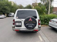 Сүрөт унаа Mitsubishi Pajero