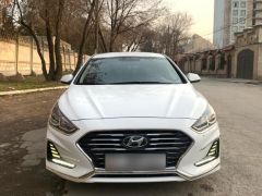 Photo of the vehicle Hyundai Sonata