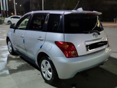 Photo of the vehicle Toyota Ist