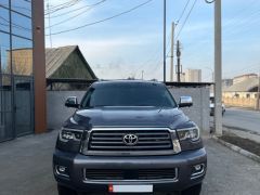 Сүрөт унаа Toyota Sequoia