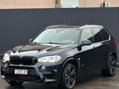 Photo of the vehicle BMW X5