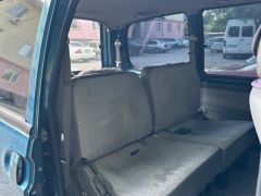 Фото авто Nissan Serena