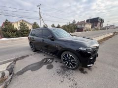 Сүрөт унаа BMW X7