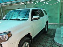 Photo of the vehicle Toyota 4Runner