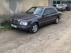 Фото авто Mercedes-Benz W124