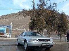 Photo of the vehicle Audi A8