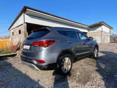 Photo of the vehicle Hyundai Santa Fe