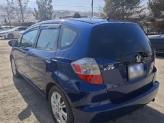 Фото авто Honda Fit