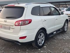 Photo of the vehicle Hyundai Santa Fe