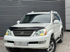 Photo of the vehicle Lexus GX