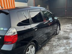 Фото авто Honda Fit