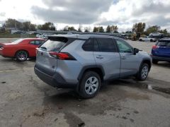 Photo of the vehicle Toyota RAV4