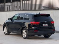 Сүрөт унаа Kia Sorento