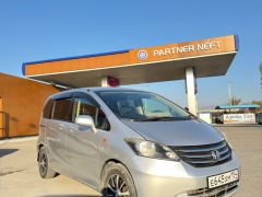 Сүрөт унаа Honda Freed