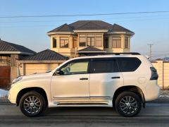 Photo of the vehicle Toyota Land Cruiser Prado