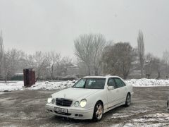 Photo of the vehicle Mercedes-Benz E-Класс