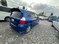 Photo of the vehicle Honda Fit