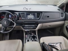 Фото авто Kia Carnival