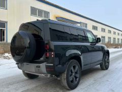 Photo of the vehicle Land Rover Defender