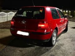 Photo of the vehicle Volkswagen Golf