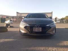 Фото авто Hyundai Elantra