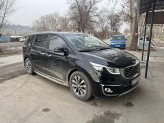 Photo of the vehicle Kia Carnival