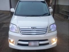 Photo of the vehicle Toyota Noah