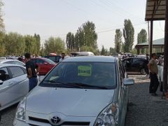 Сүрөт унаа Toyota Corolla Verso